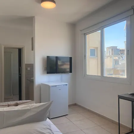 Phaedrus Living Hoopoe Residencies 201 نيقوسيا